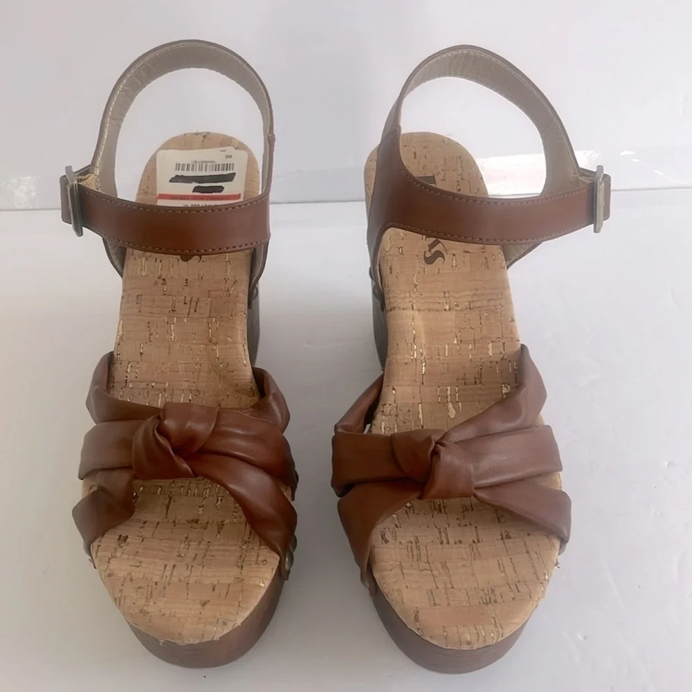 KORKS $129 Women Dawson Wedge Platform Chunky Heel Sandal Brown Shoes Size 8 NEW